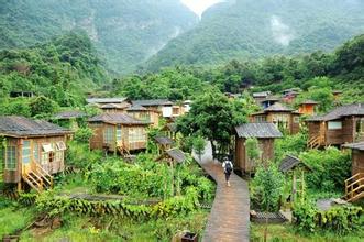 英德·茶趣園、山頂賞日出、觀日落、游船、篝火晚會(huì)、特色長(zhǎng)桌宴二天游